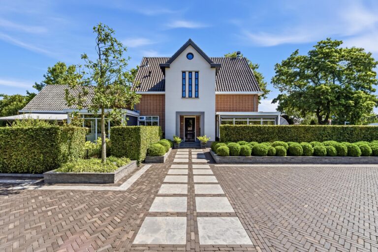 Grote Achterweg 19, NAALDWIJK