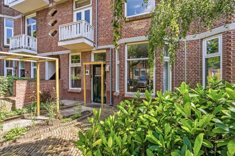 Esdoornstraat 14, RIJSWIJK